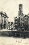 1505 Gezicht op de Stadhuisbrug te Utrecht met links het stadhuis en rechts de huizen aan de Oudegracht Weerdzijde met ...
